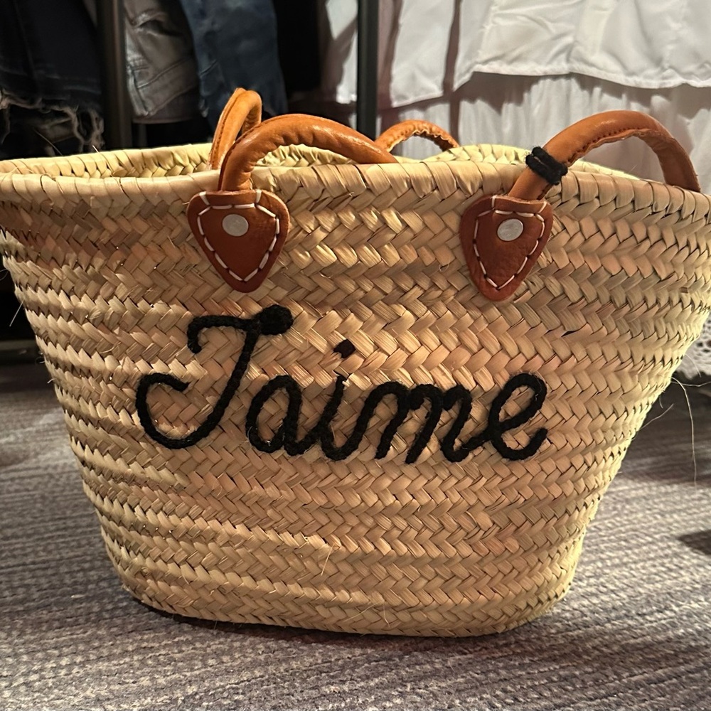 Custom straw and leather beach bag
